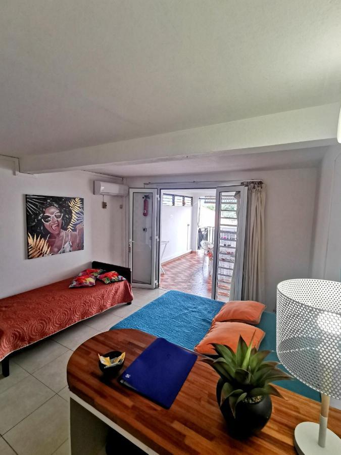 Residence Les Bougainvilliers Martinique Сент-Анн Экстерьер фото